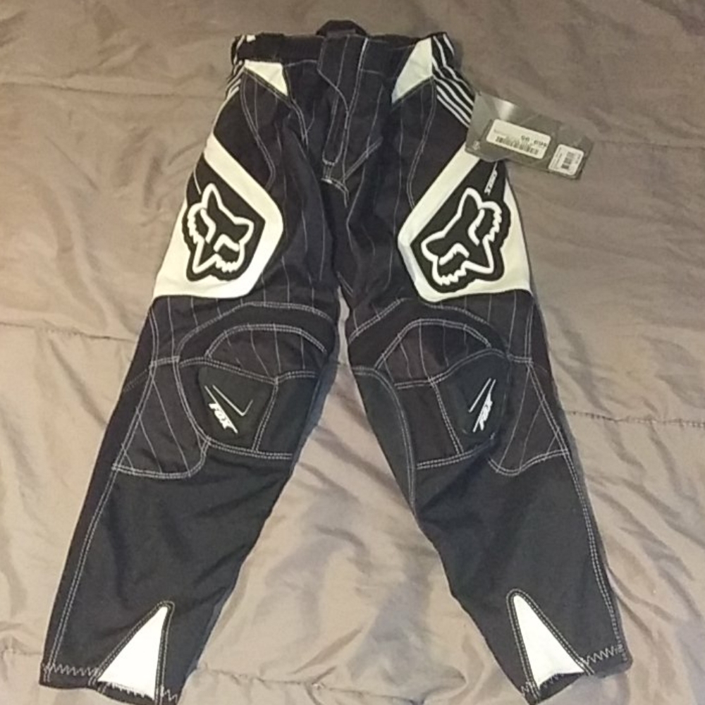 Youth Fox riding pants new with tags
